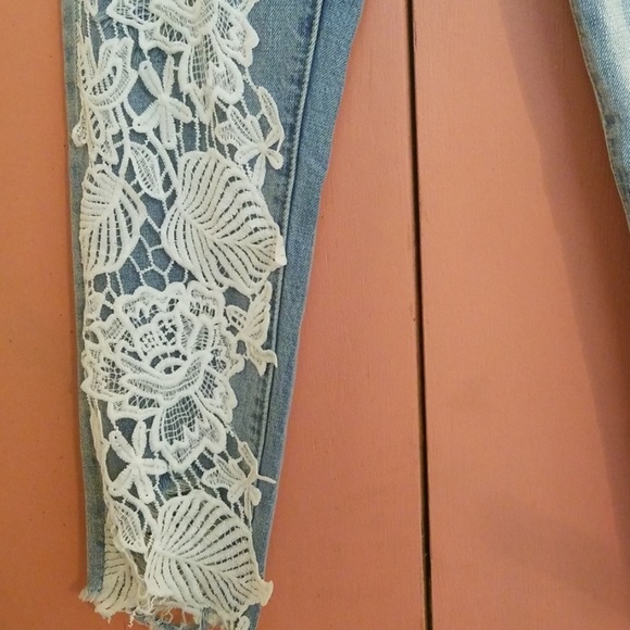 Crochet Lace Jeans - Picture 2 of 3